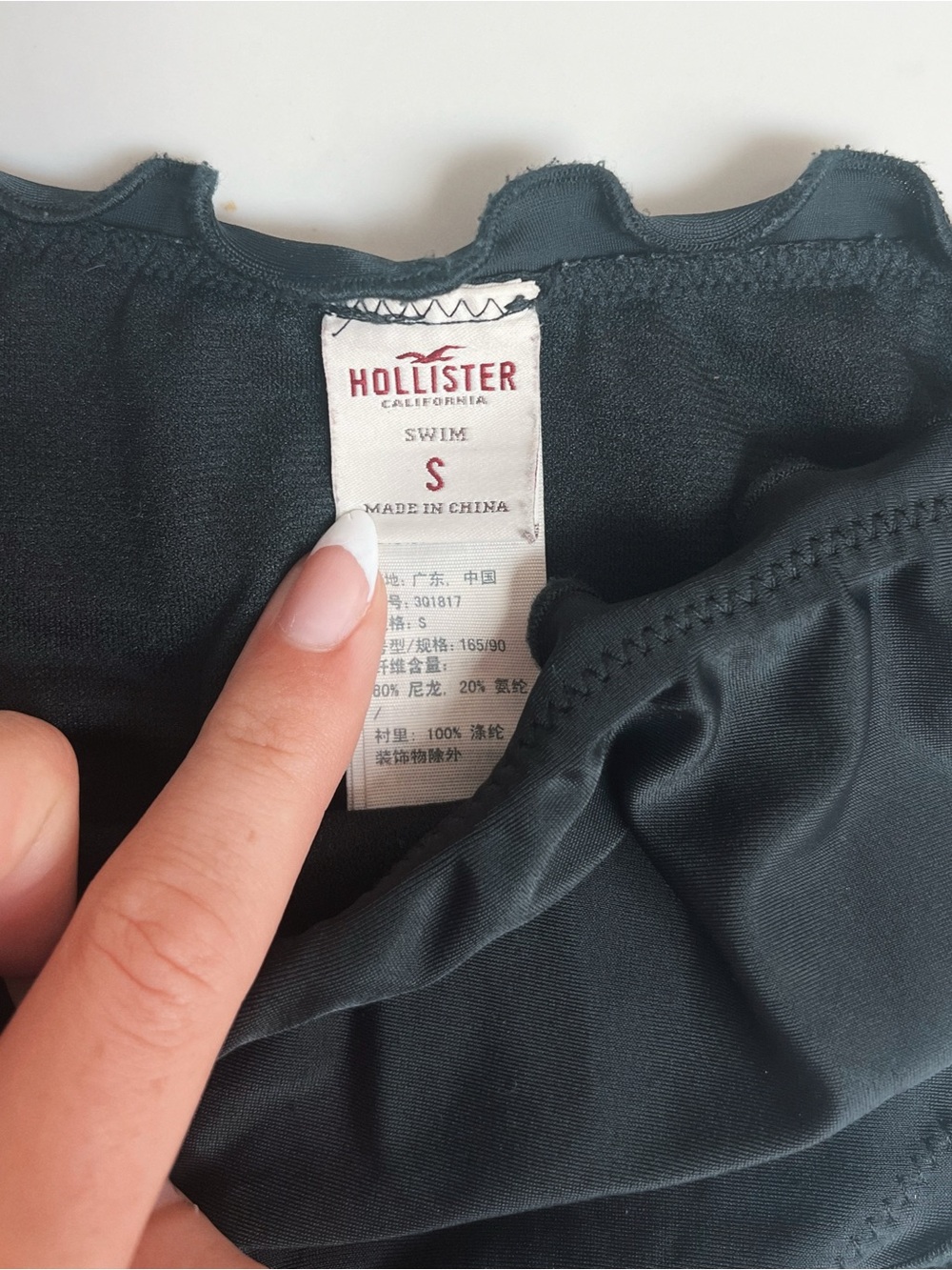 2007 Vintage Hollister | Black Ruffle Bikini Bottoms - Picture 3 of 4